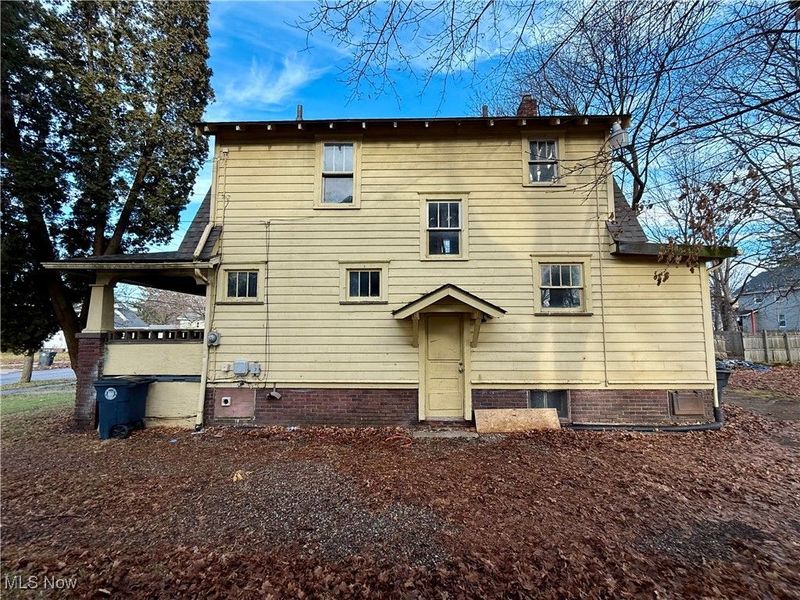 325 Grace Avenue, Akron, OH 44320 Photo 7