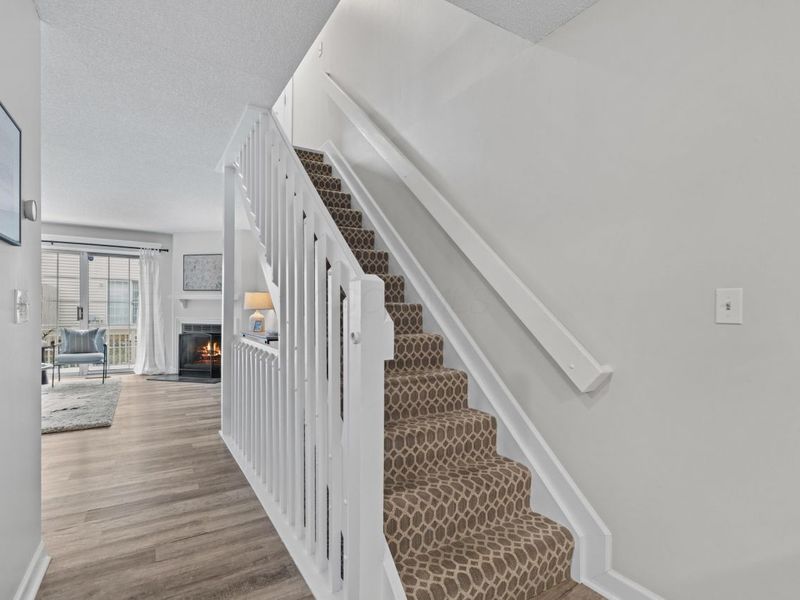 2542 Hyacinth Lane, Unit 32C, Columbus, OH 43235 Photo 20