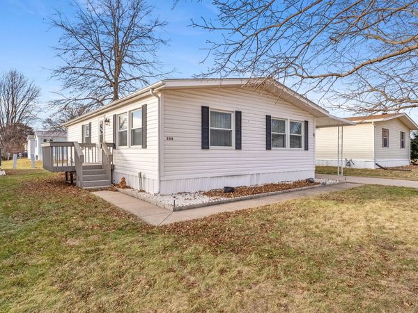 119 SYCAMORE ST, Wilton, IA 52778