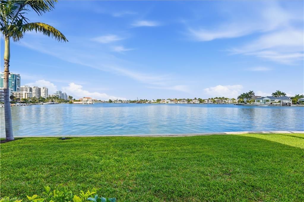 3400 Gulf Shore Blvd N, Unit O1, Naples, FL 34103 Photo