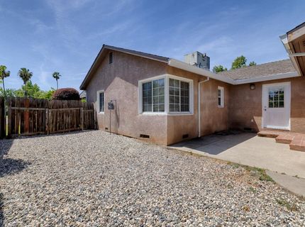 3077 Bertis Dr, Sacramento, CA 95821 Photo