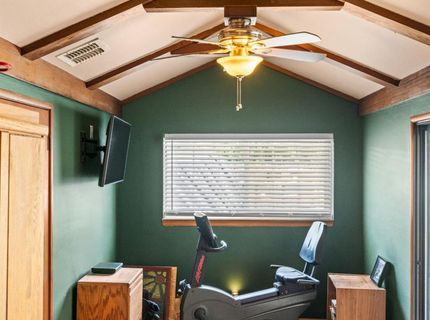 3077 Bertis Dr, Sacramento, CA 95821 Photo