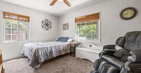 3077 Bertis Dr, Sacramento, CA 95821 Photo