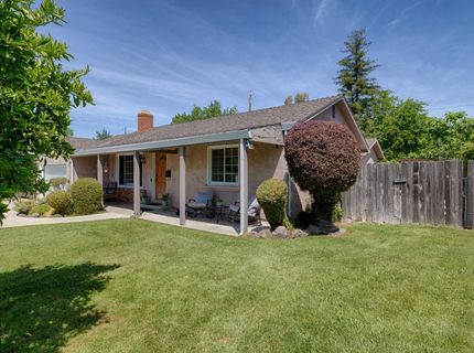 3077 Bertis Dr, Sacramento, CA 95821 Photo