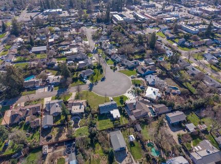 3077 Bertis Dr, Sacramento, CA 95821 Photo