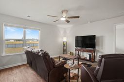 449 Acosta Circle photo 4