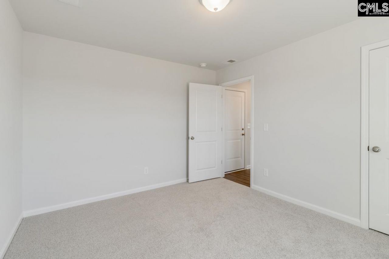 1119 Nazareth Road Photo 18