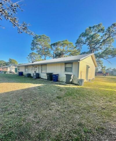 922 S Lake Drive, Fort Pierce, FL 34982 Photo