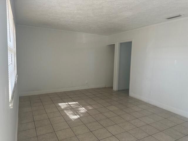 922 S Lake Drive, Fort Pierce, FL 34982 Photo