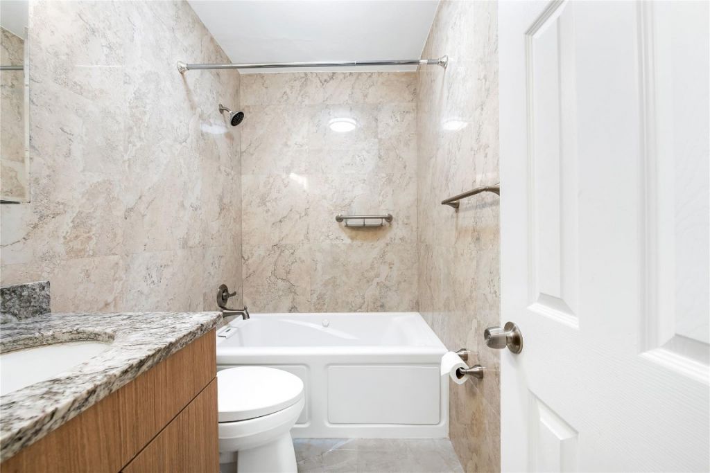 2170 NE 51st Court, Unit 27a, Fort Lauderdale, FL 33308 Photo