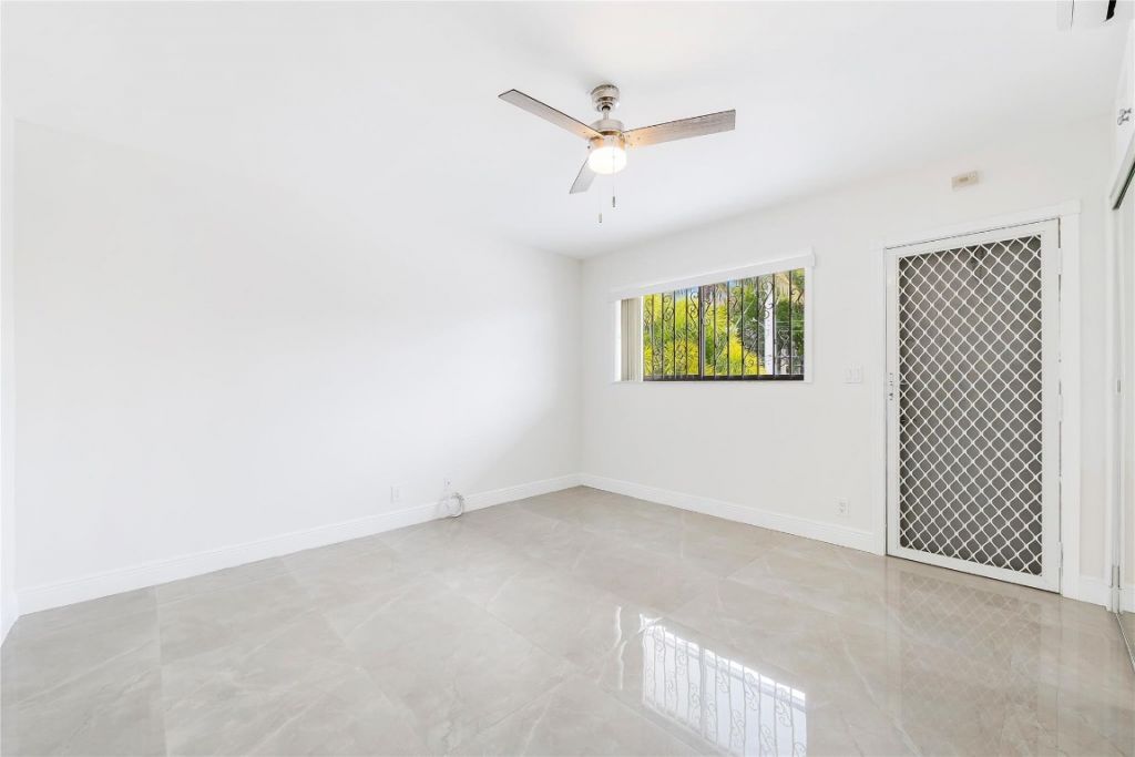 2170 NE 51st Court, Unit 27a, Fort Lauderdale, FL 33308 Photo