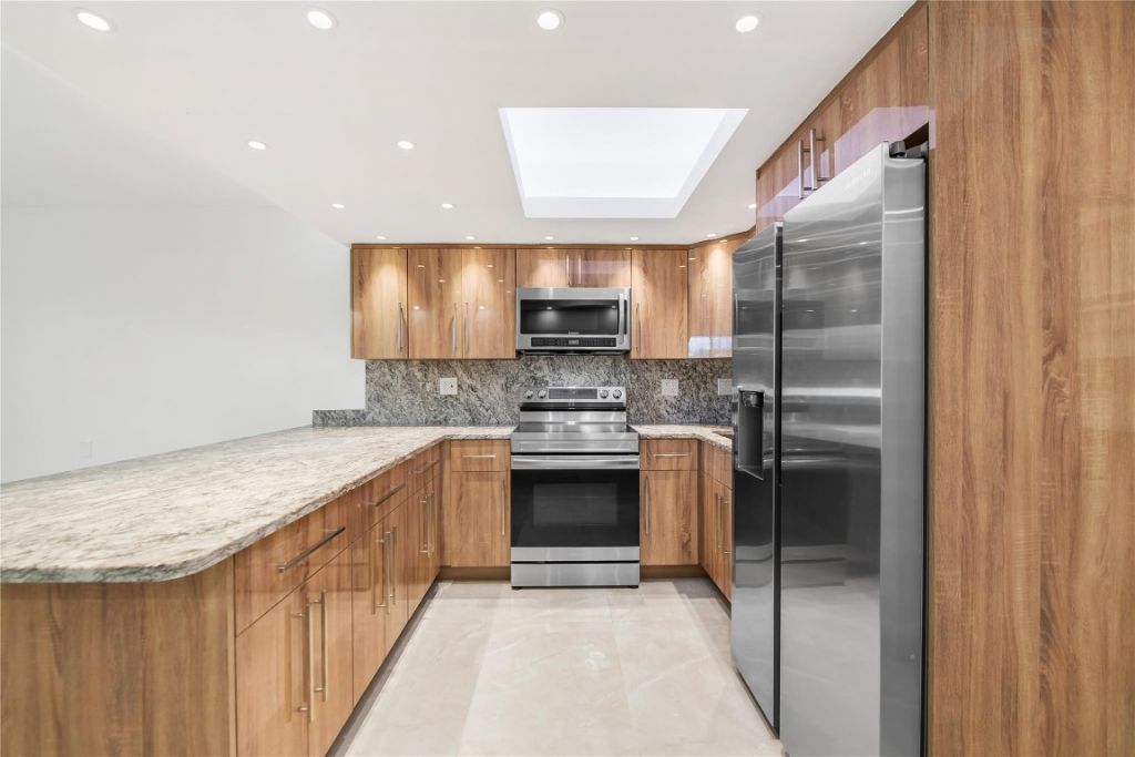 2170 NE 51st Court, Unit 27a, Fort Lauderdale, FL 33308 Photo