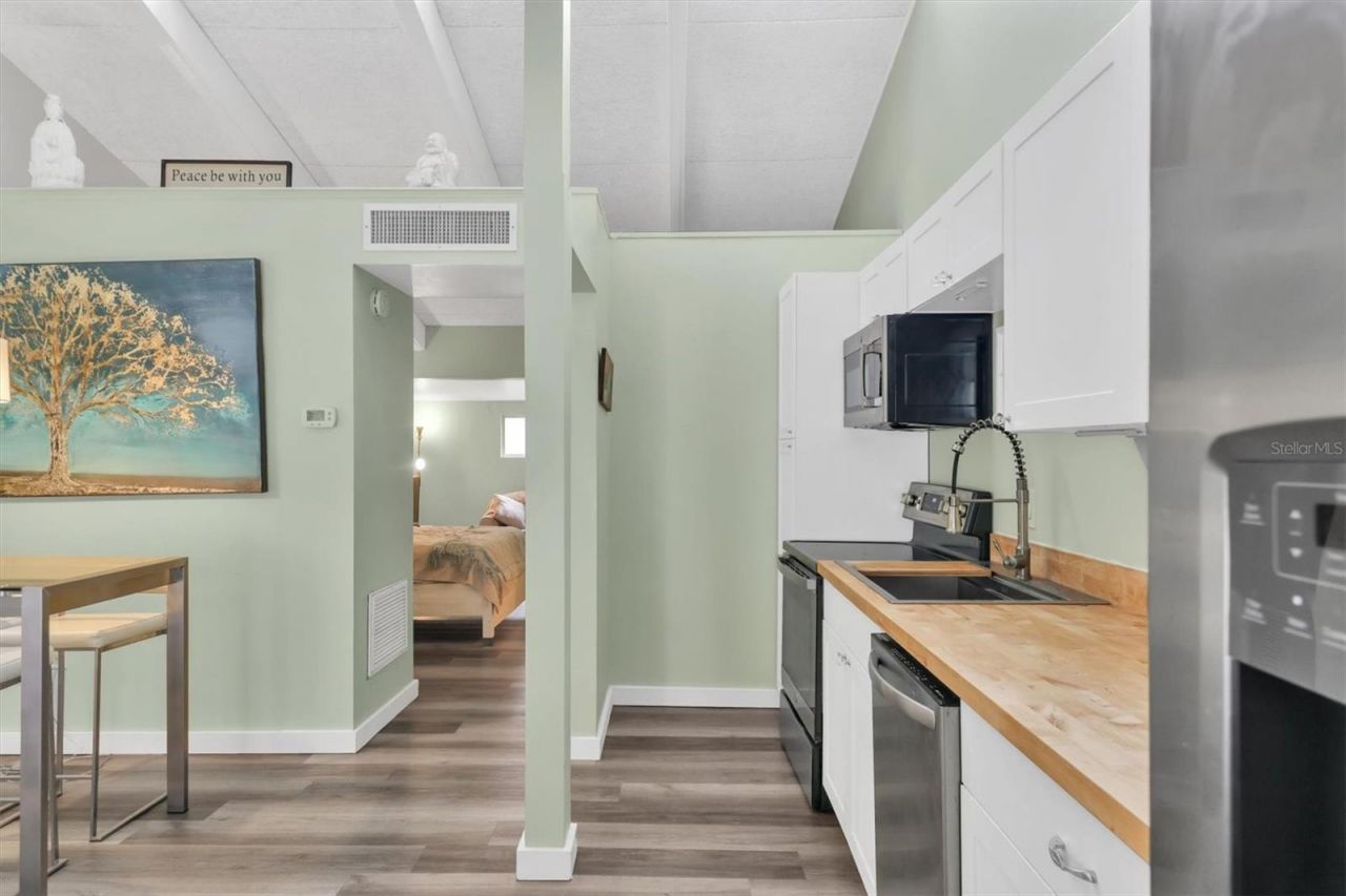 500 N Jefferson Avenue, Unit C3, Sarasota, FL 34237 Photo