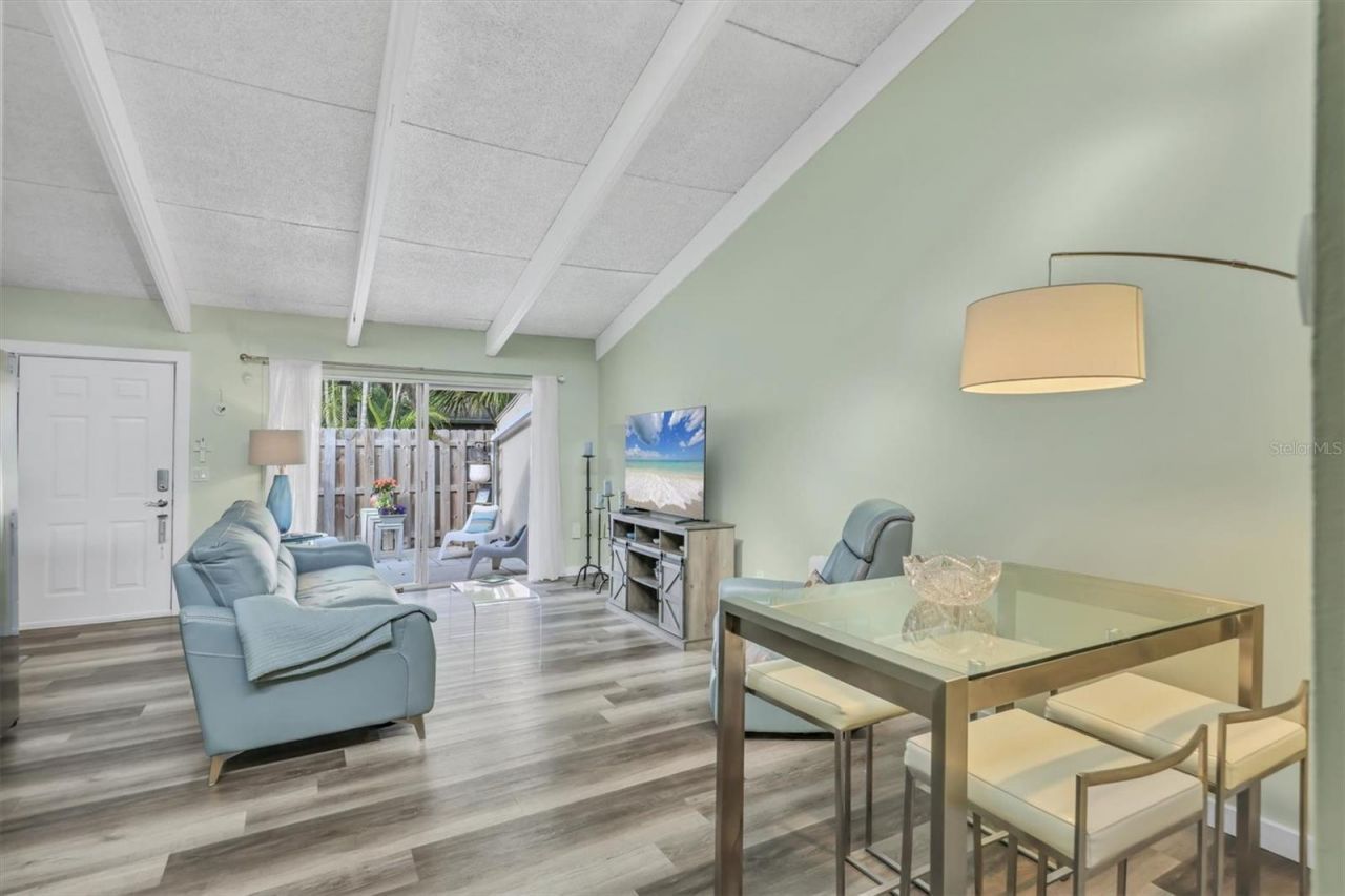 500 N Jefferson Avenue, Unit C3, Sarasota, FL 34237 Photo