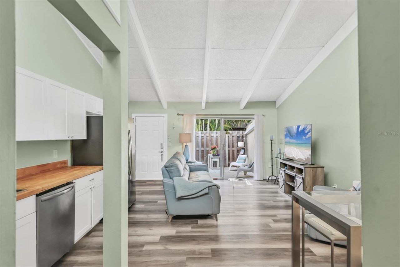 500 N Jefferson Avenue, Unit C3, Sarasota, FL 34237 Photo