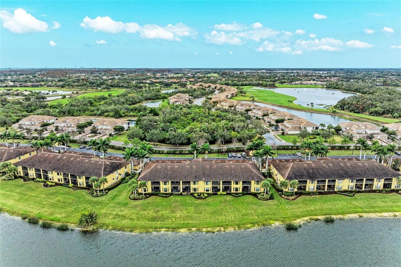 7225 River Hammock Drive, Unit 104, Bradenton, FL 34212 Photo