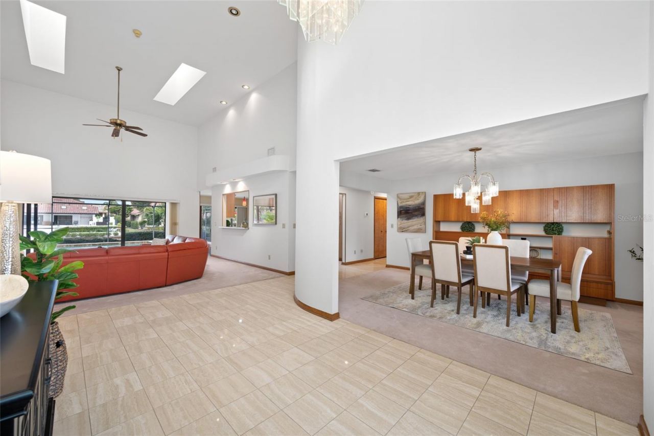 9807 Compass Point Way, Tampa, FL 33615 Photo