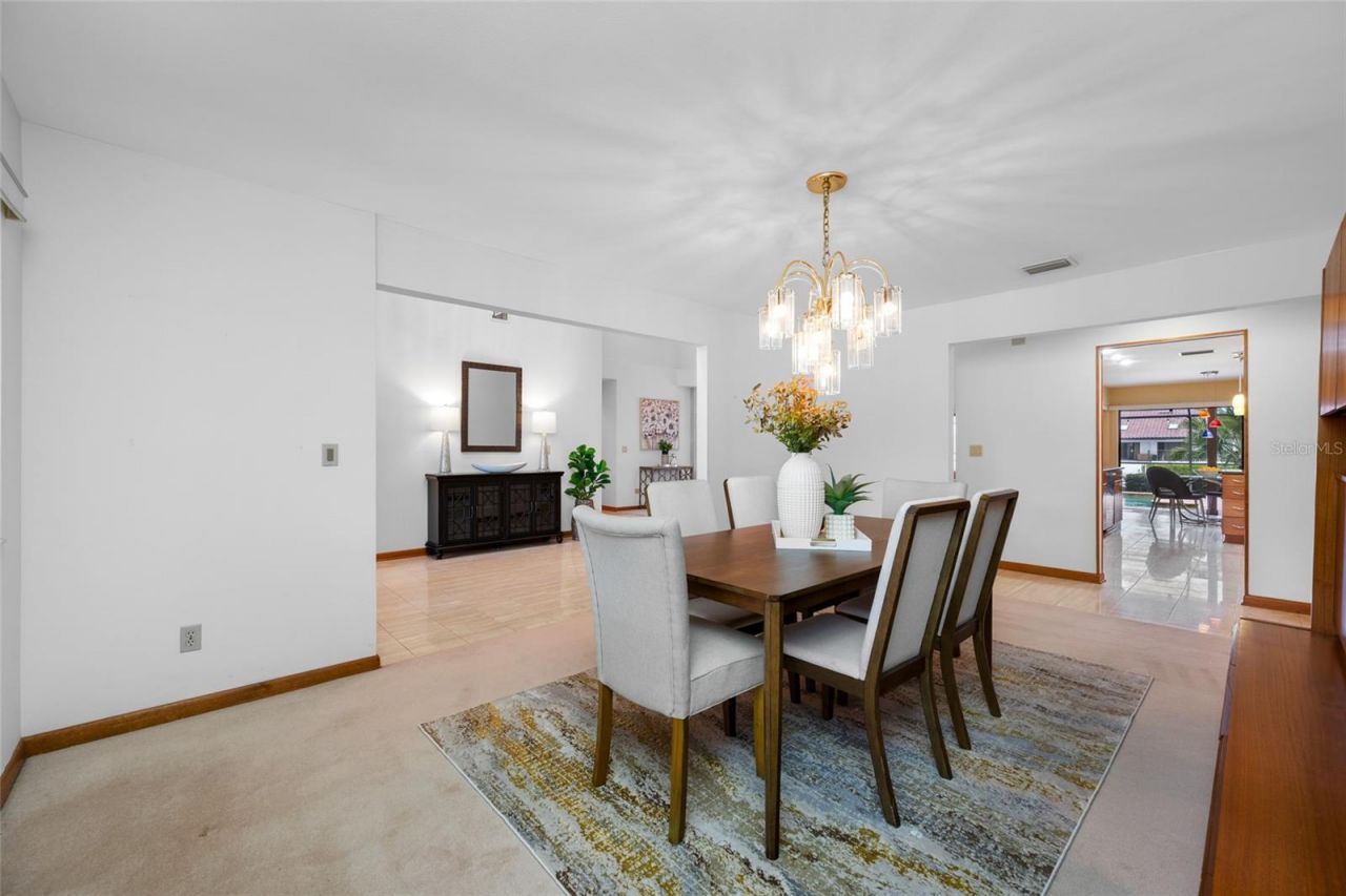 9807 Compass Point Way, Tampa, FL 33615 Photo