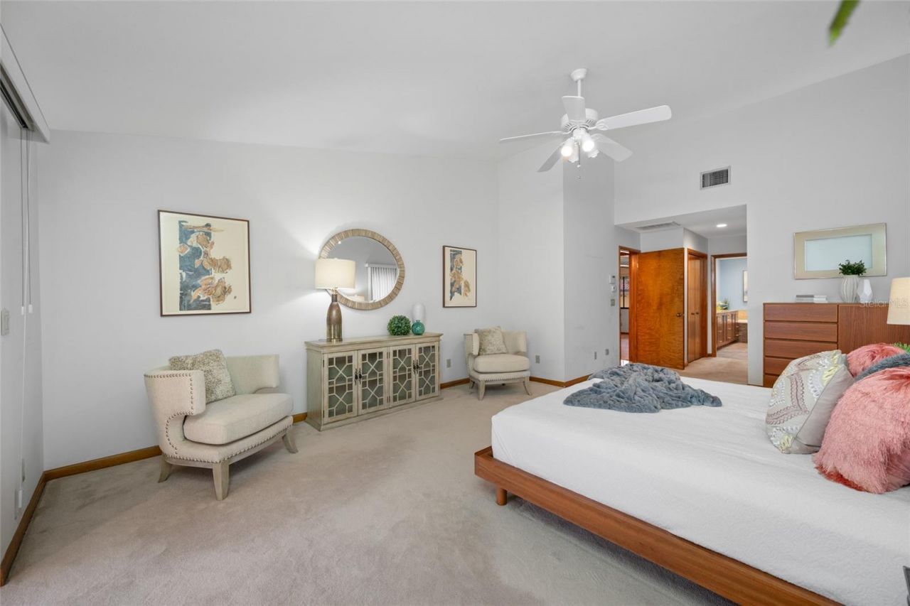 9807 Compass Point Way, Tampa, FL 33615 Photo