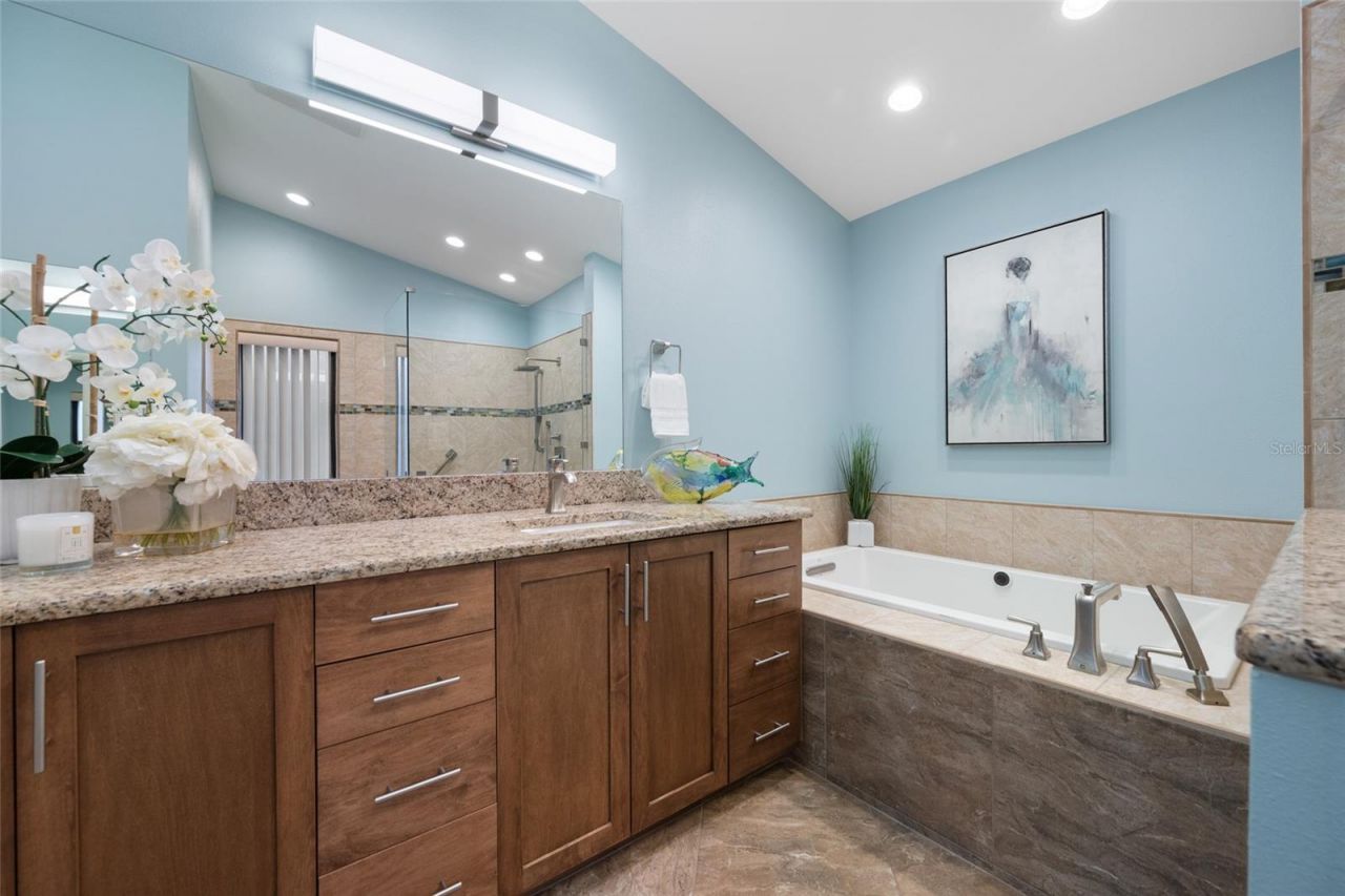 9807 Compass Point Way, Tampa, FL 33615 Photo