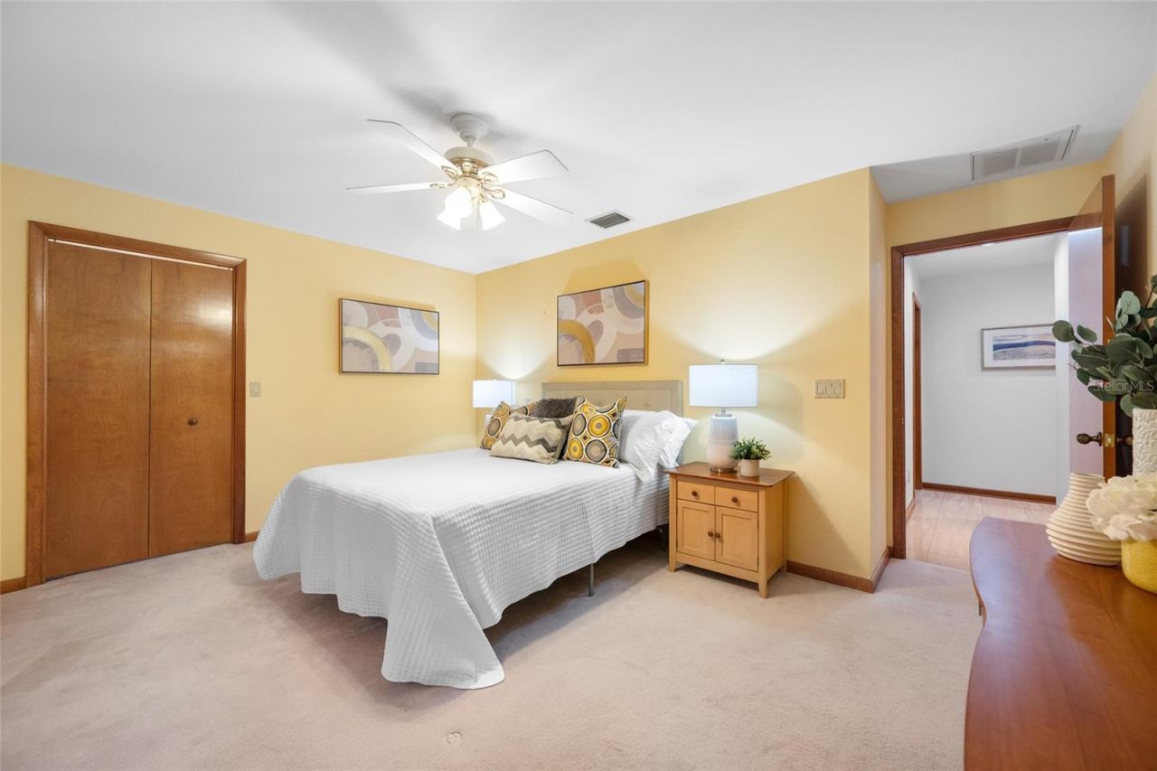 9807 Compass Point Way, Tampa, FL 33615 Photo