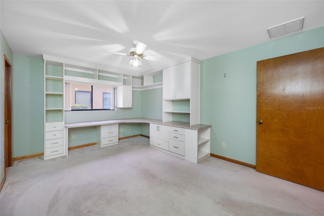 9807 Compass Point Way, Tampa, FL 33615 Photo