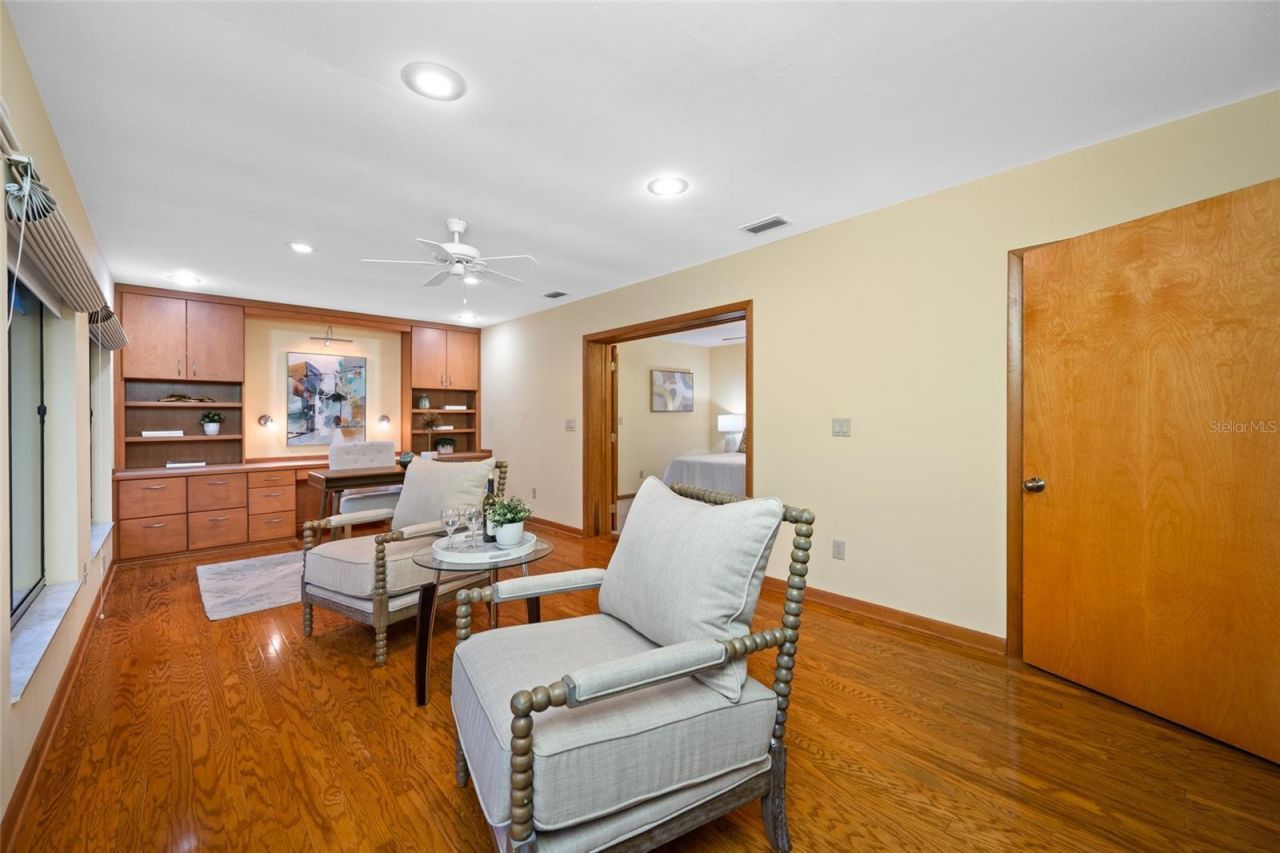 9807 Compass Point Way, Tampa, FL 33615 Photo