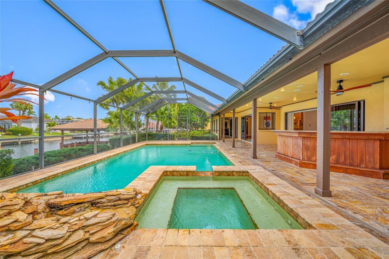 9807 Compass Point Way, Tampa, FL 33615 Photo