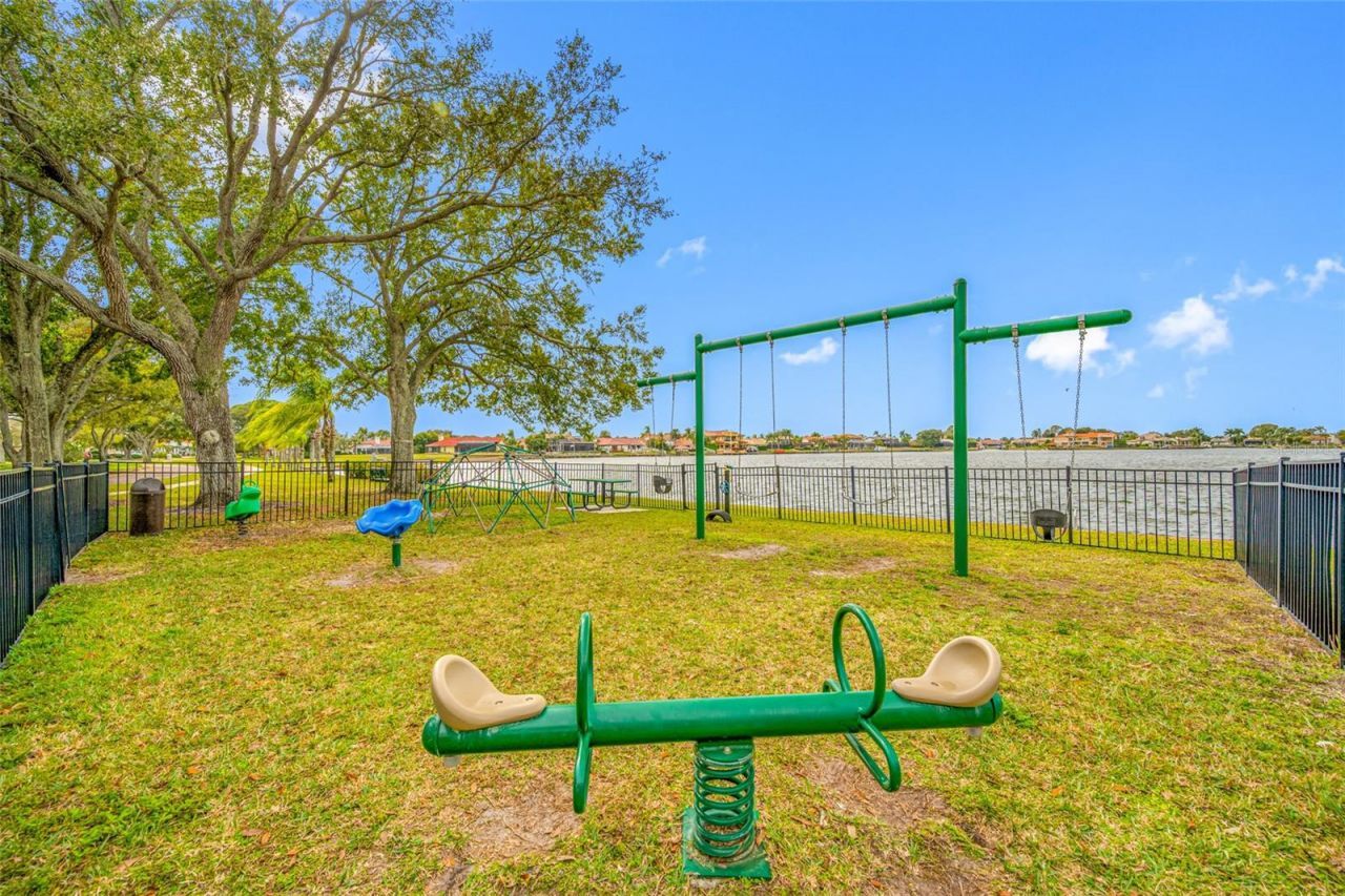 9807 Compass Point Way, Tampa, FL 33615 Photo