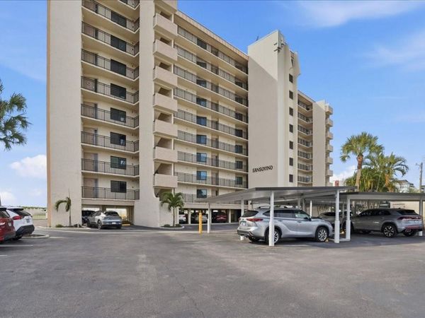 840 THE ESPLANADE N, Unit 305, VENICE, FL 34285