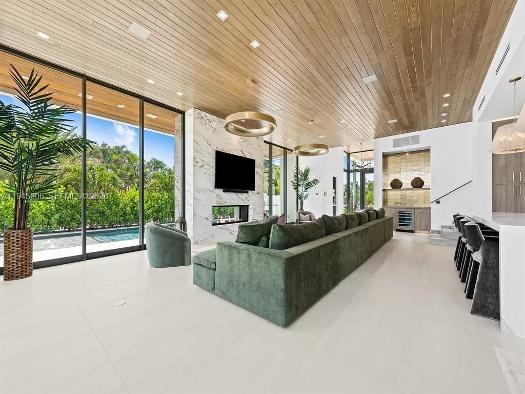 2657 NE 34th St, Fort Lauderdale, FL 33306 Photo