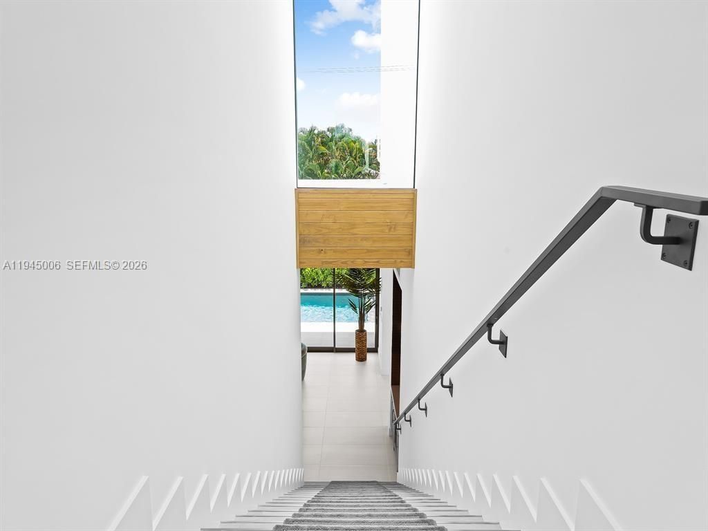 2657 NE 34th St, Fort Lauderdale, FL 33306 Photo