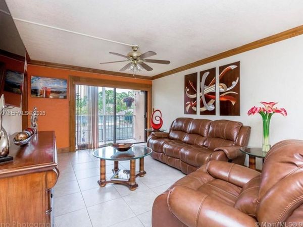 7090 NW 179th St , Unit 209, Hialeah, FL 33015