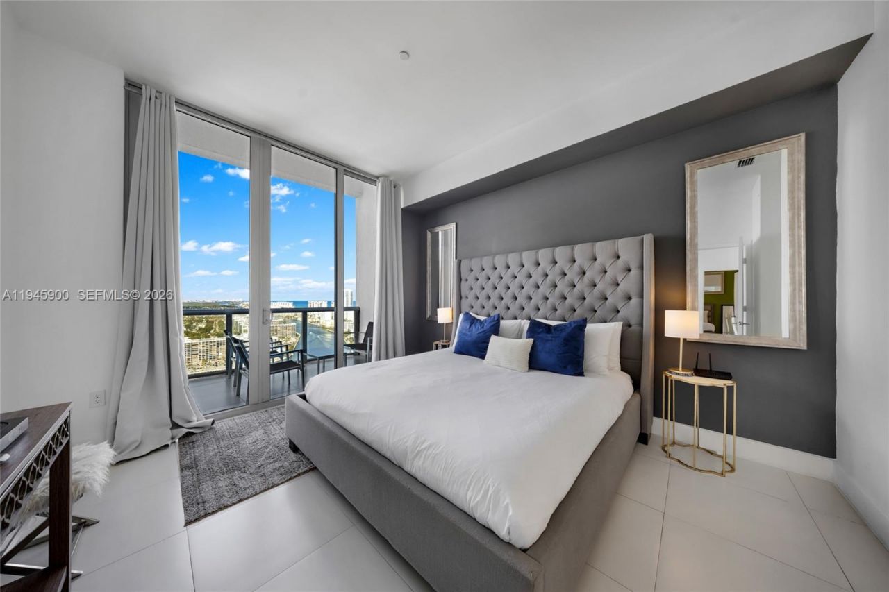 2600 E Hallandale Beach Blvd , Unit T3304, Hallandale Beach, FL 33009 Photo