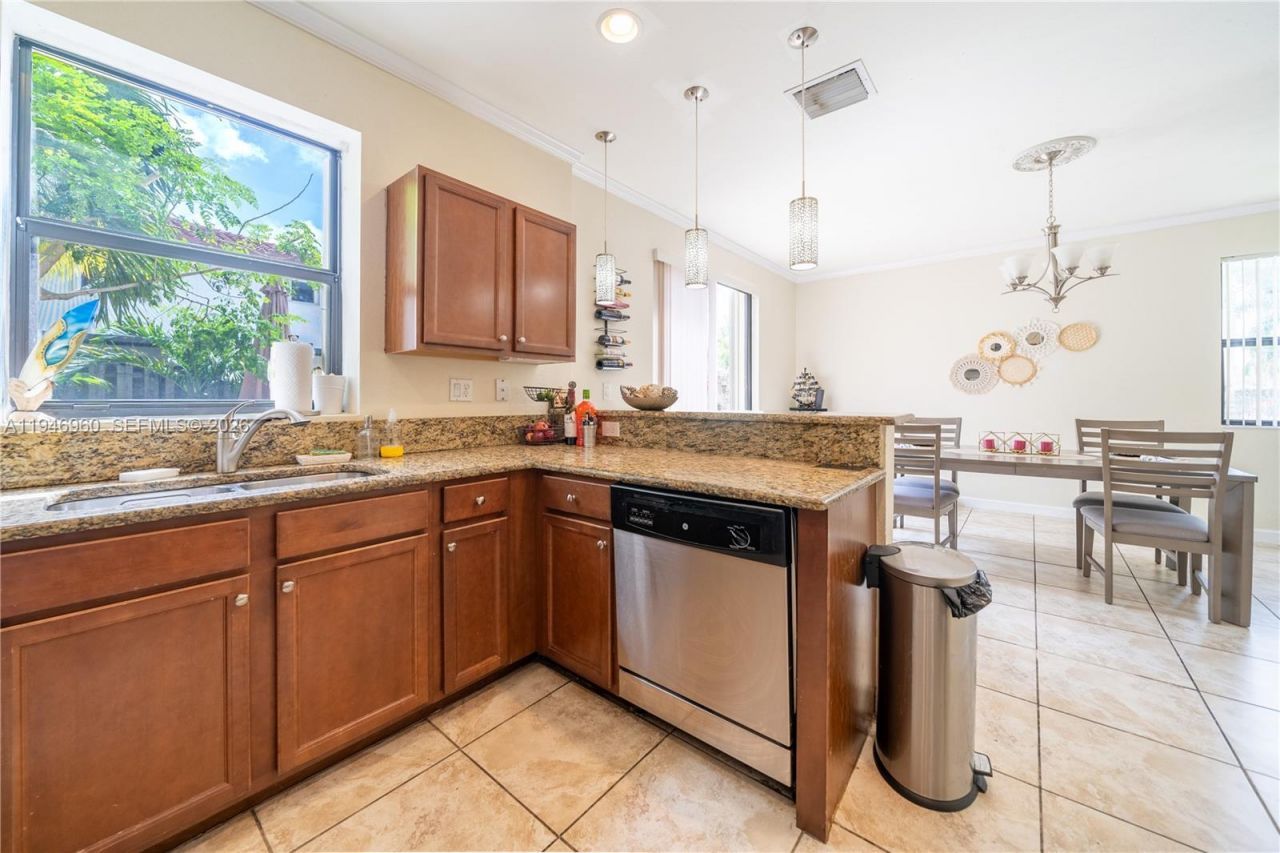 17473 SW 153rd Path, Miami, FL 33187 Photo