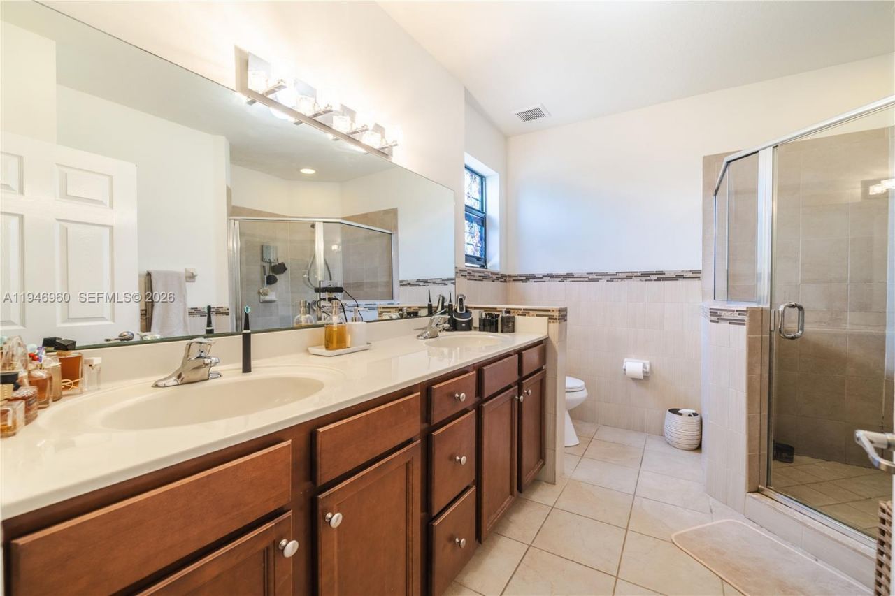 17473 SW 153rd Path, Miami, FL 33187 Photo