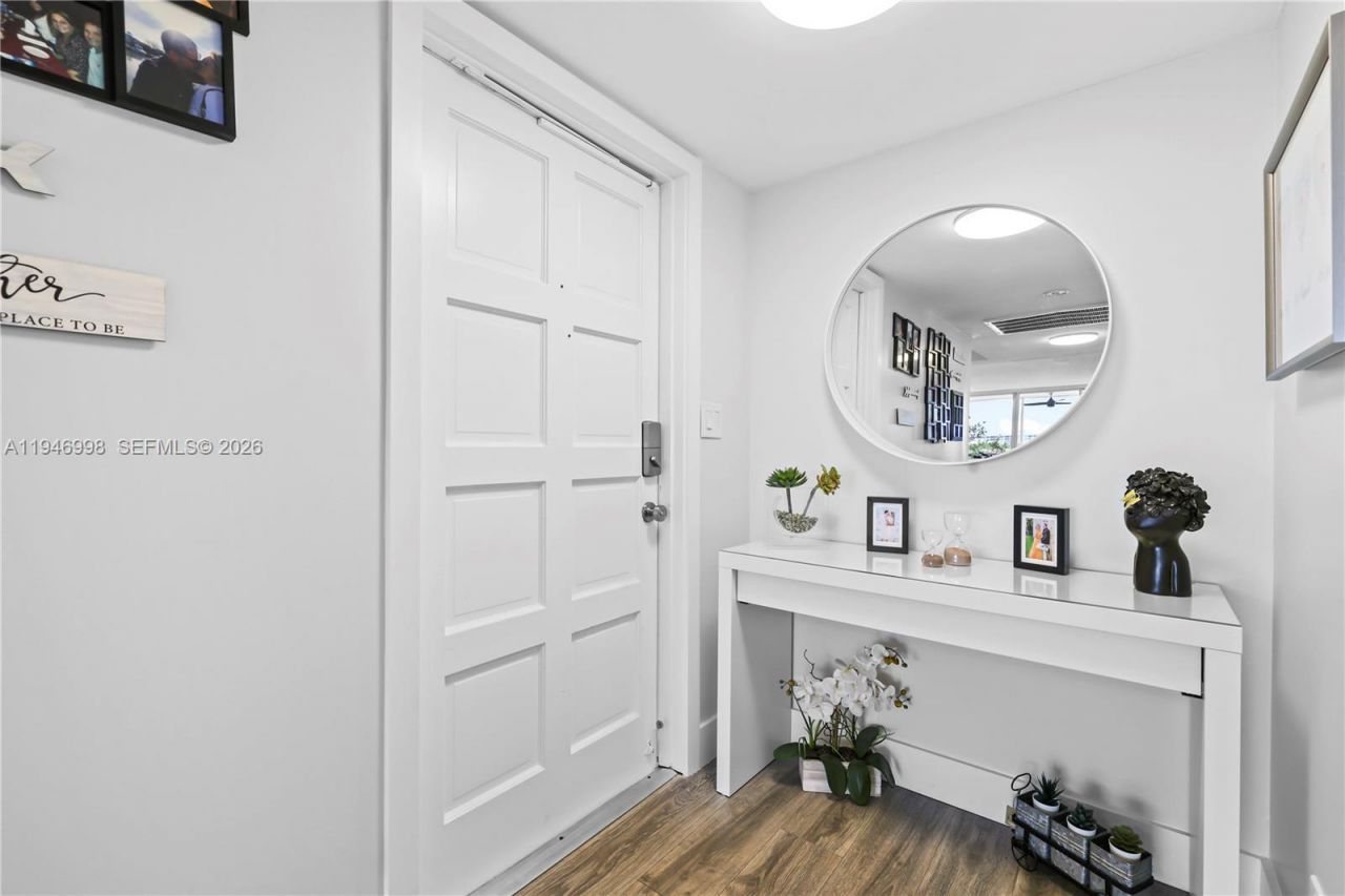 2661 S Course Dr, Unit 510, Pompano Beach, FL 33069 Photo