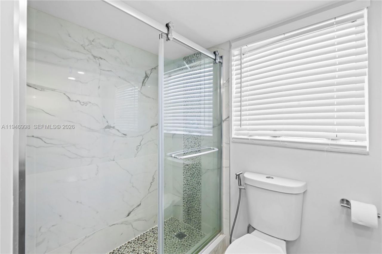 2661 S Course Dr, Unit 510, Pompano Beach, FL 33069 Photo