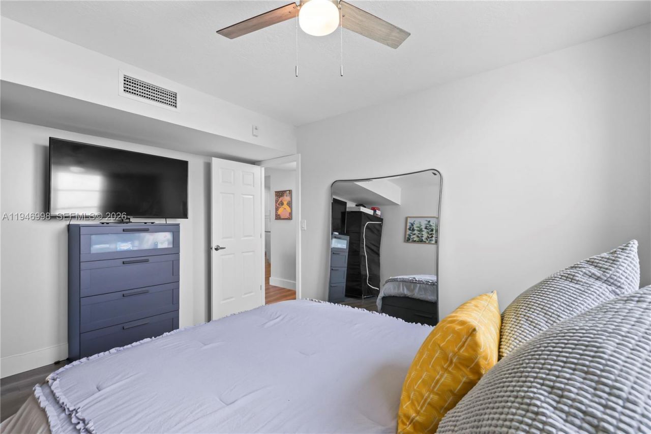 2661 S Course Dr, Unit 510, Pompano Beach, FL 33069 Photo