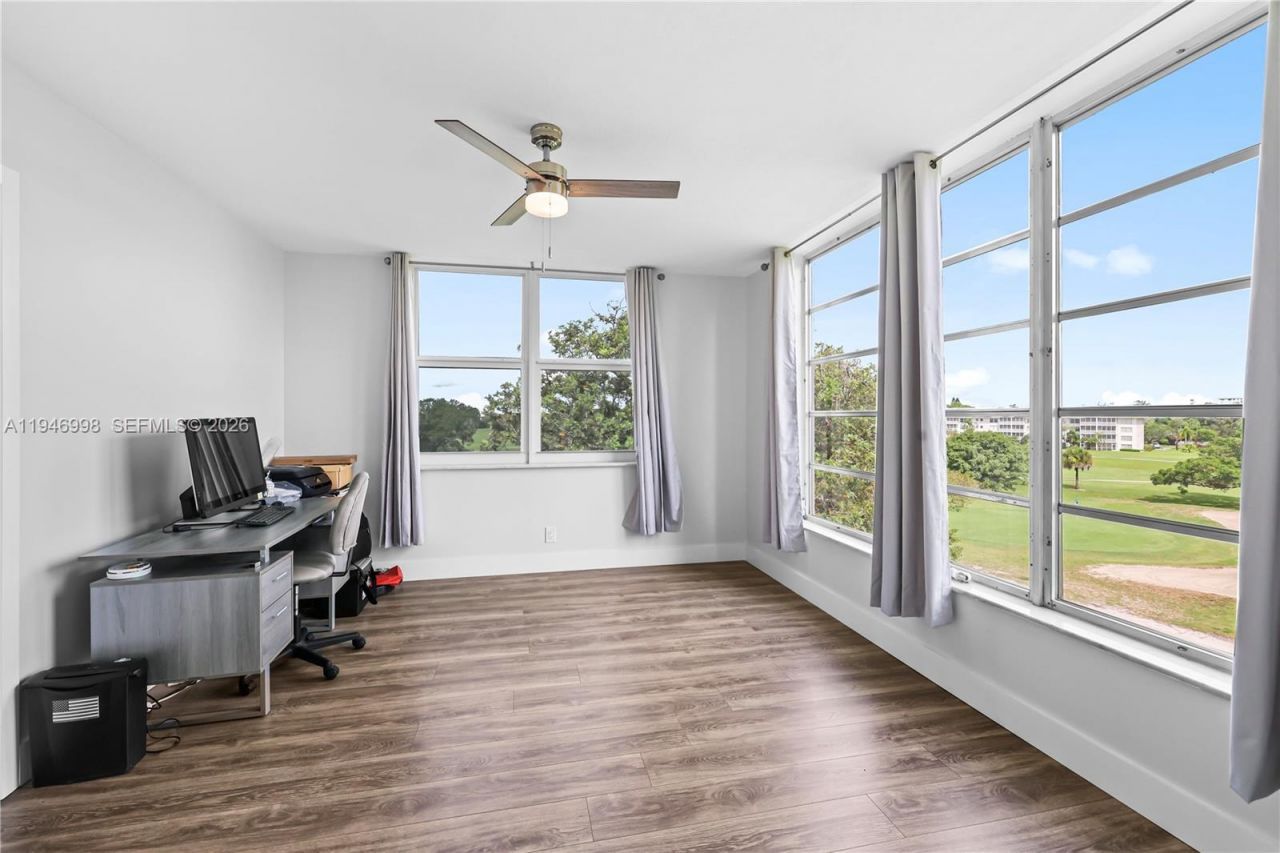 2661 S Course Dr, Unit 510, Pompano Beach, FL 33069 Photo