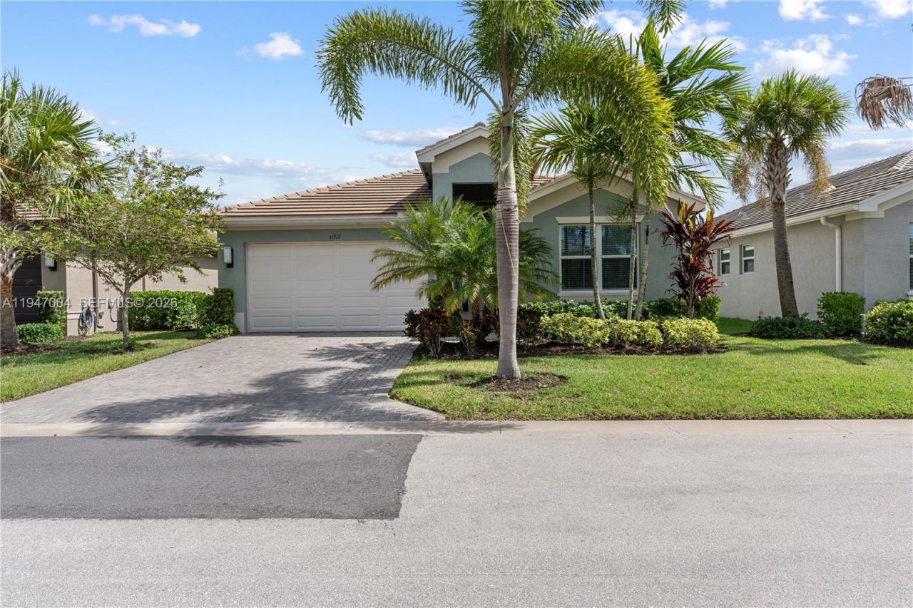 11917 SW Jasper Lake Way, Port Saint Lucie, FL 34987 Photo
