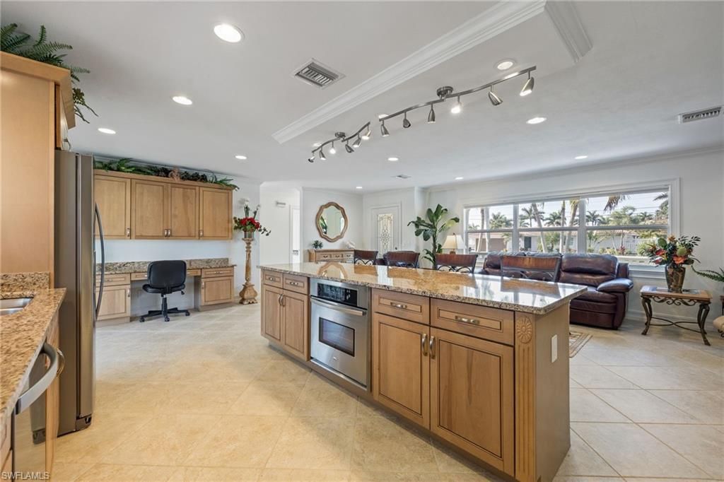 5249 Sunset Ct, Cape Coral, FL 33904 Photo