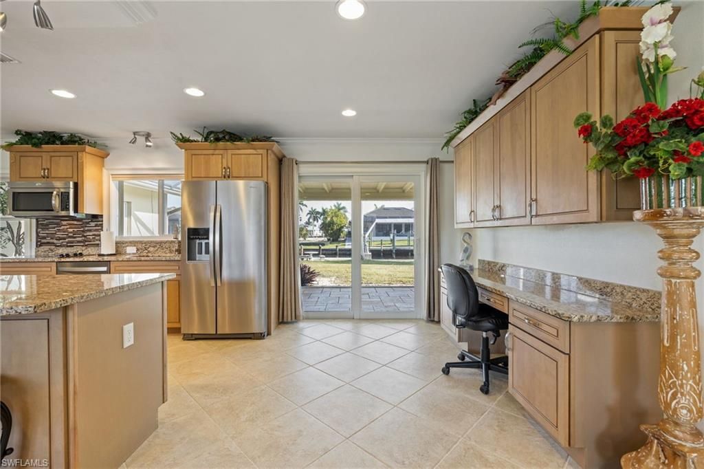 5249 Sunset Ct, Cape Coral, FL 33904 Photo