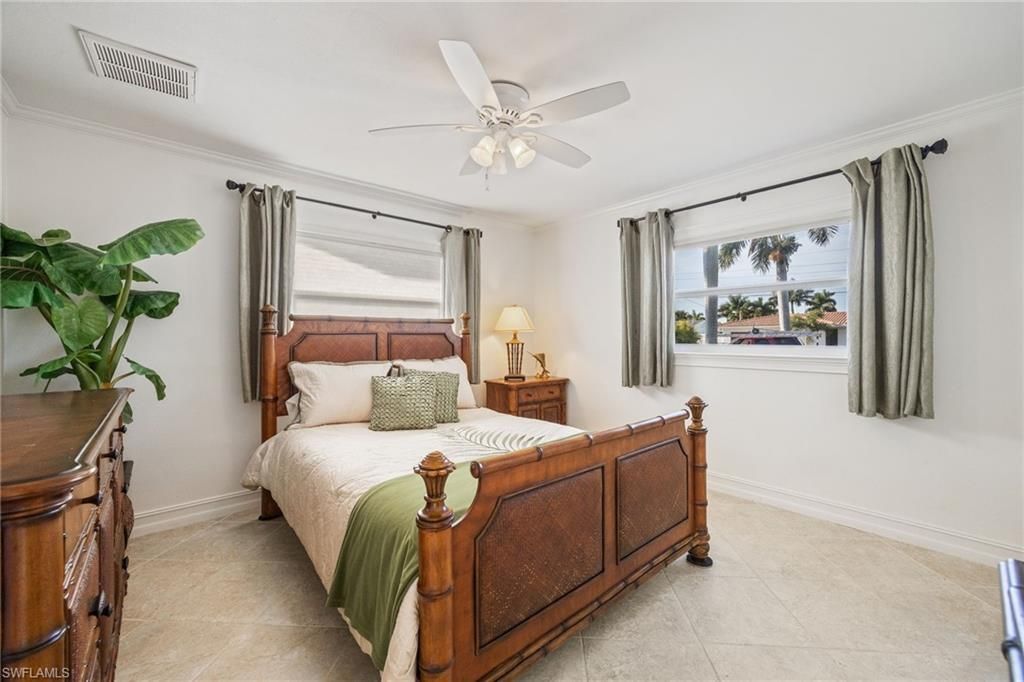 5249 Sunset Ct, Cape Coral, FL 33904 Photo