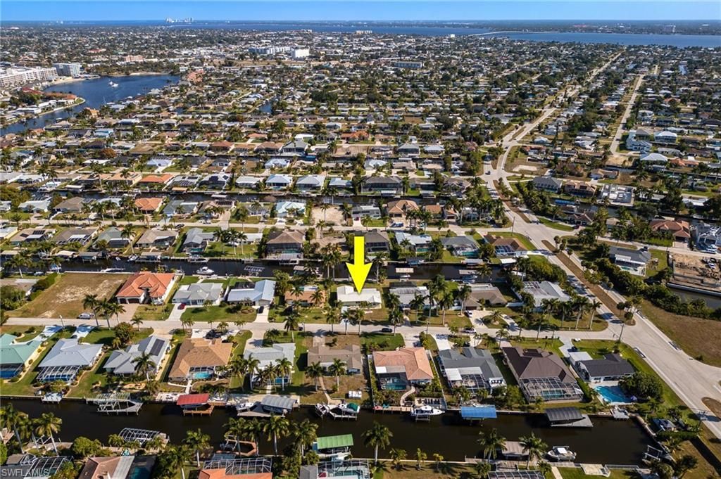 5249 Sunset Ct, Cape Coral, FL 33904 Photo