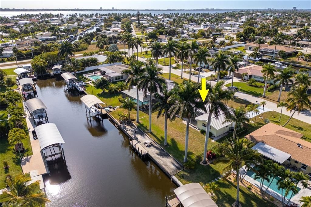 5249 Sunset Ct, Cape Coral, FL 33904 Photo