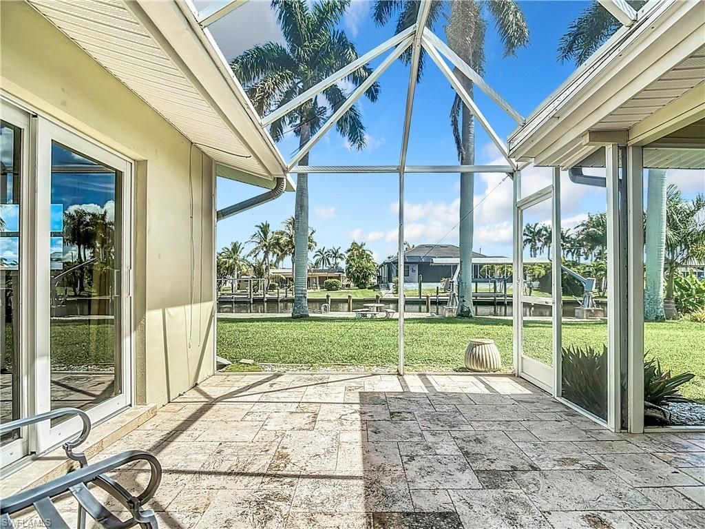 5249 Sunset Ct, Cape Coral, FL 33904 Photo