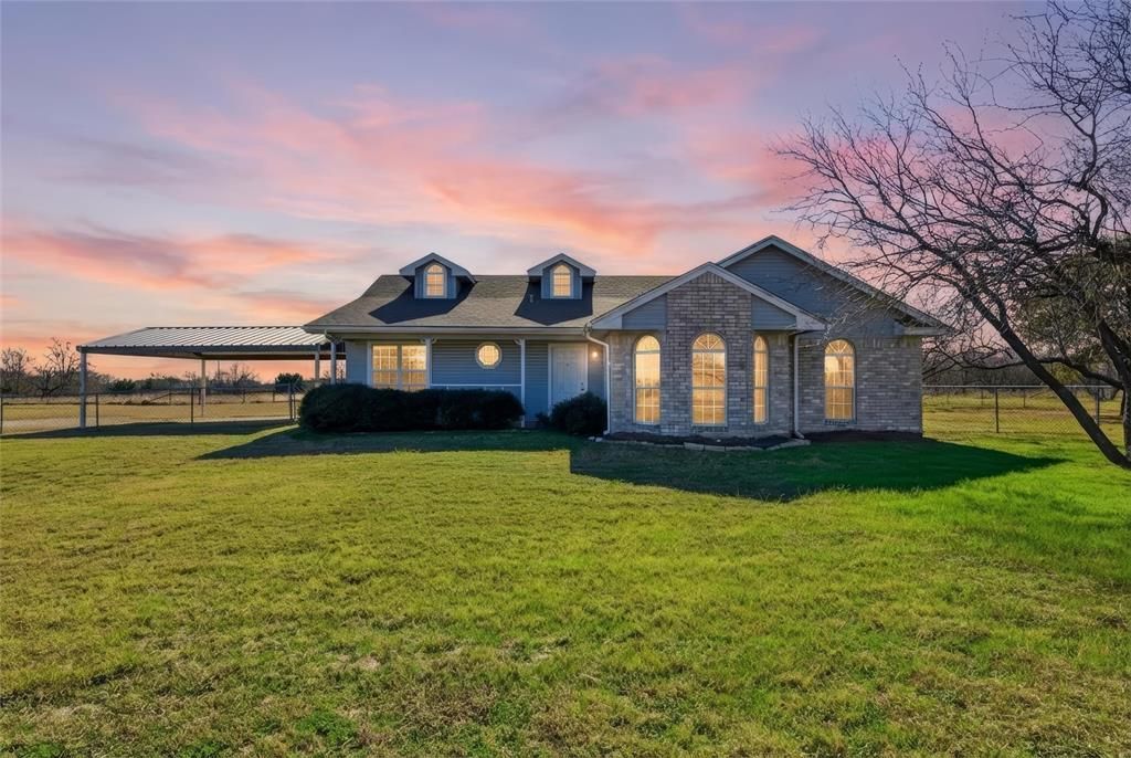 155 Rabajo Road, China Spring, TX 76633 Main Photo