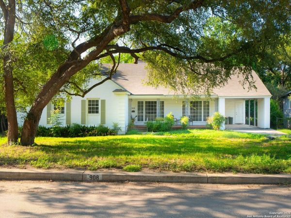 908 Garraty Rd, Terrell Hills, TX 78209