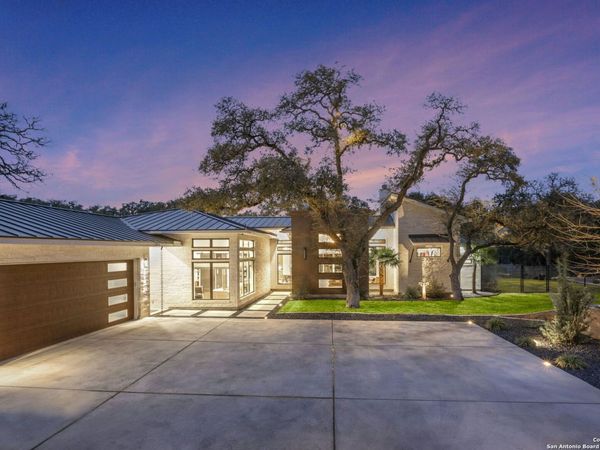 966 Belle Oaks, Bulverde, TX 78163